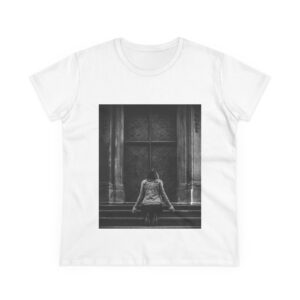 Not Alone - Thanksgiving Black & White Photo Women's T‑Shirt